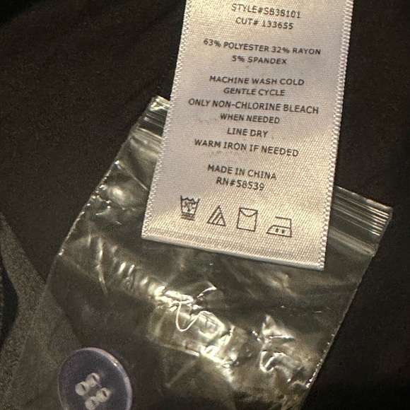 NWT From the Kloth Bermuda Dress
Shorts Gray - Picture 6 of 13